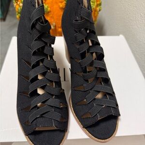 Elegant Black Women's Healed Sandals